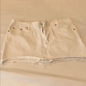 American Eagle white mini skirt 6